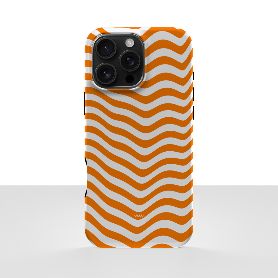 iPhone 16 Pro Max deksel Solbølge med oransje og hvite bølgende striper