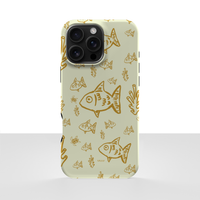 iPhone 16 Pro Max deksel Havdypet med gullfargede fisk og undervannsmotiver på kremhvit bakgrunn