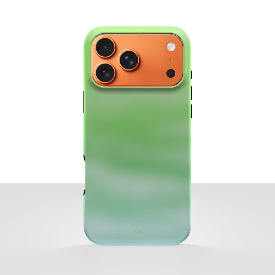 iPhone 17 Pro Max deksel Myntedis med grønn og mintfarget gradient på lys bakgrunn