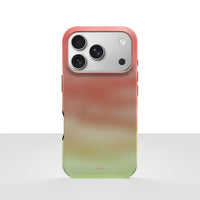 iPhone 17 Pro deksel Koralldis med korallrosa, beige og grønn gradient på lys bakgrunn