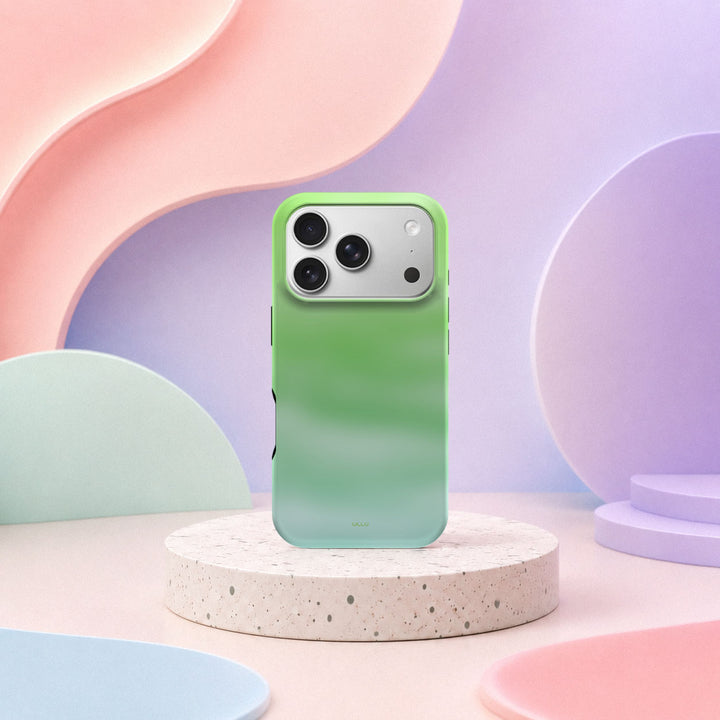 iPhone 17 Pro deksel Myntedis med grønn og mintfarget gradient i mykt pastellinteriør