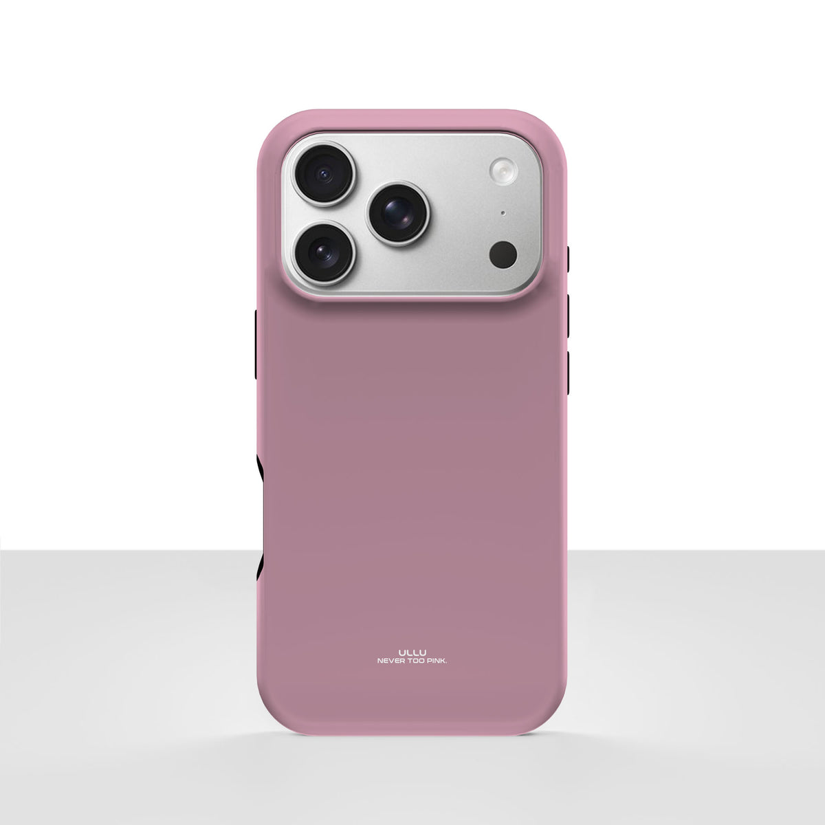 iPhone 17 Pro-deksel Never too PINK med en ren, dempet rosatone, vist bakfra