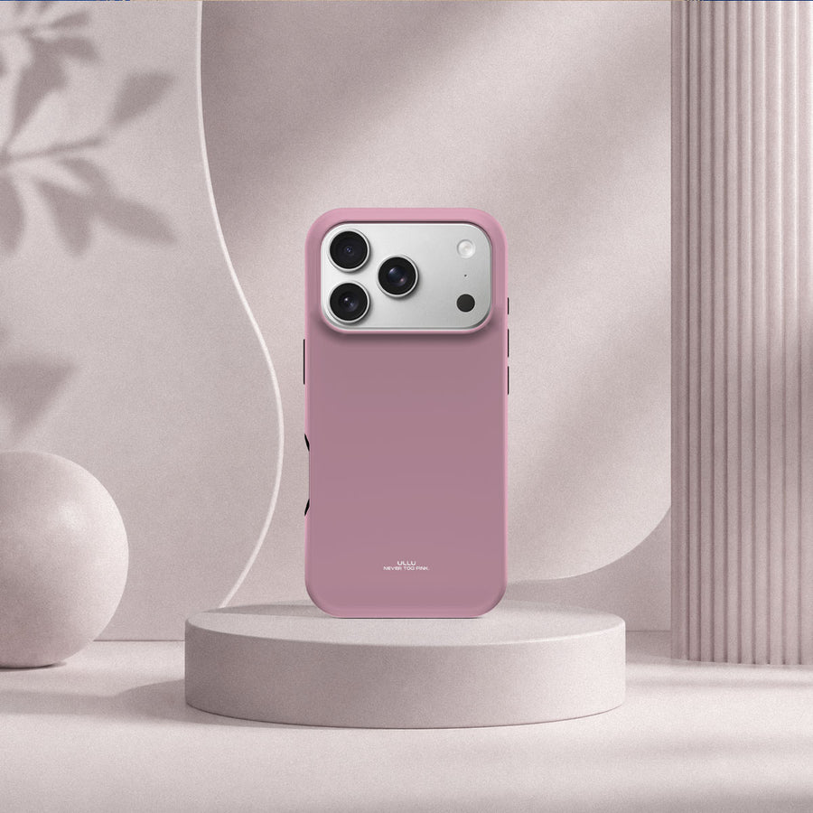 iPhone 17 Pro-deksel Never too PINK med en ren, dempet rosatone i lyst interiør