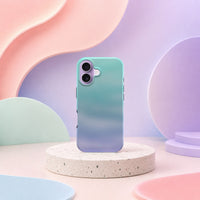 iPhone 17 deksel Himmeldis med blågrønn og lilla gradient i mykt pastellinteriør
