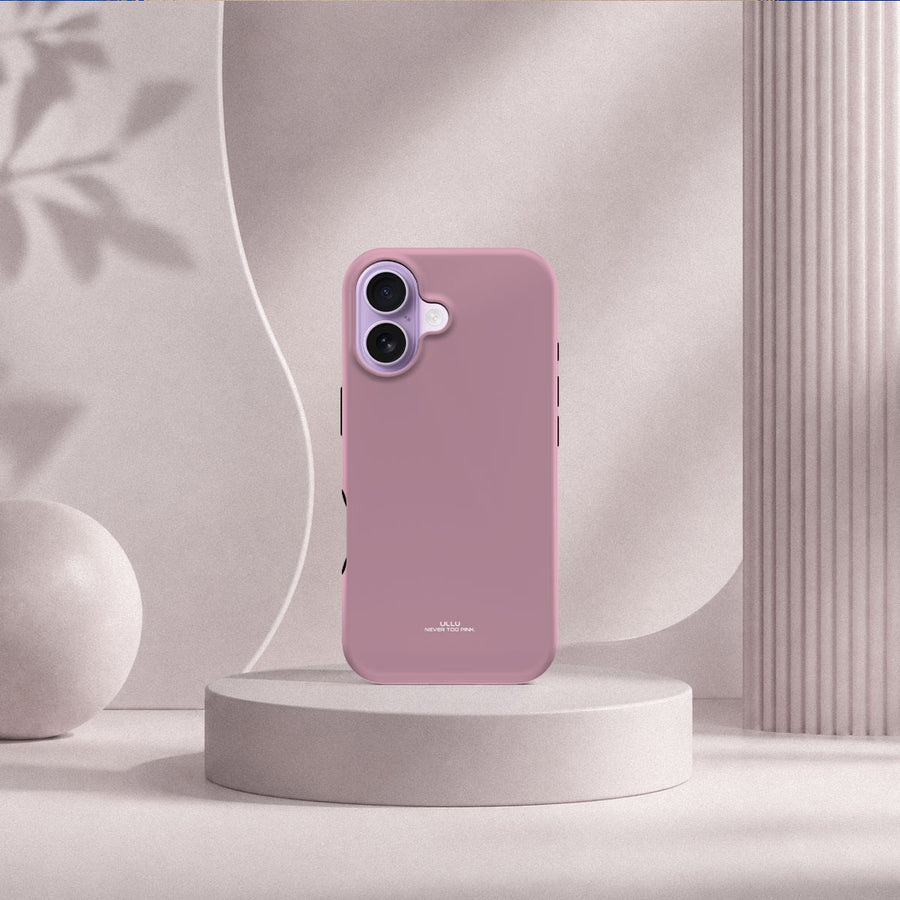 iPhone 17-deksel Never too PINK med en ren, dempet rosatone i lyst interiør